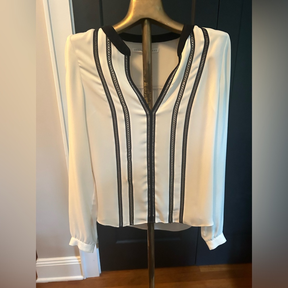 Veronica Beard silk ivory and black blouse size 4